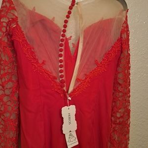 Prom Dress . Satin red with embroidered tips and transparent mesh. Size M.